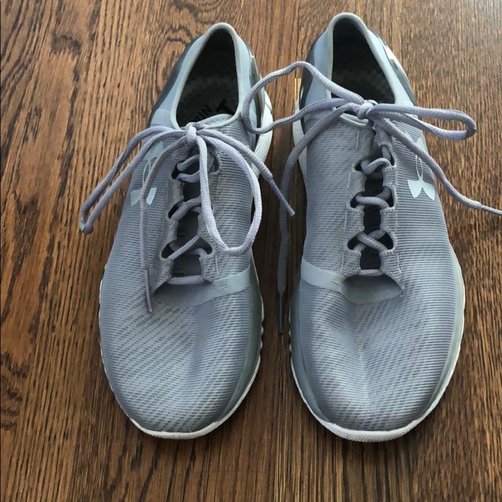 Under Armour Speedform running shoes 👟 🏃🏼‍♀️